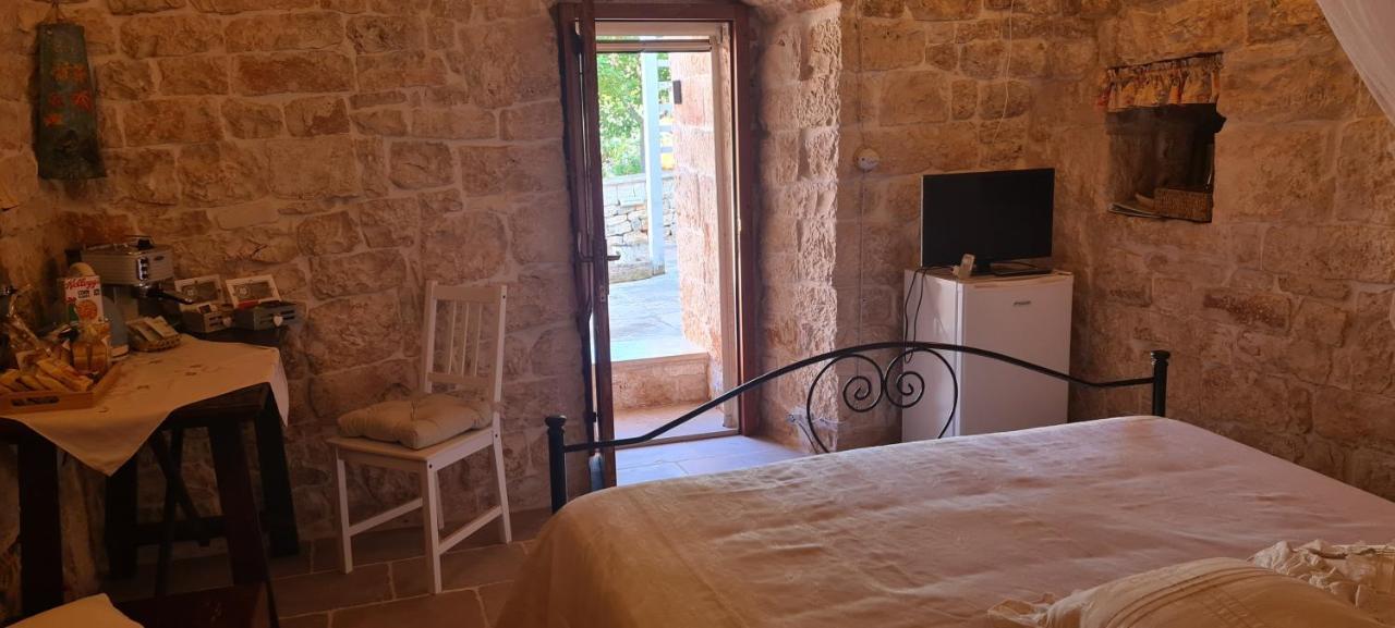 Gasthaus Il Trullo Di Nonna Lella Castellana Grotte Exterior foto