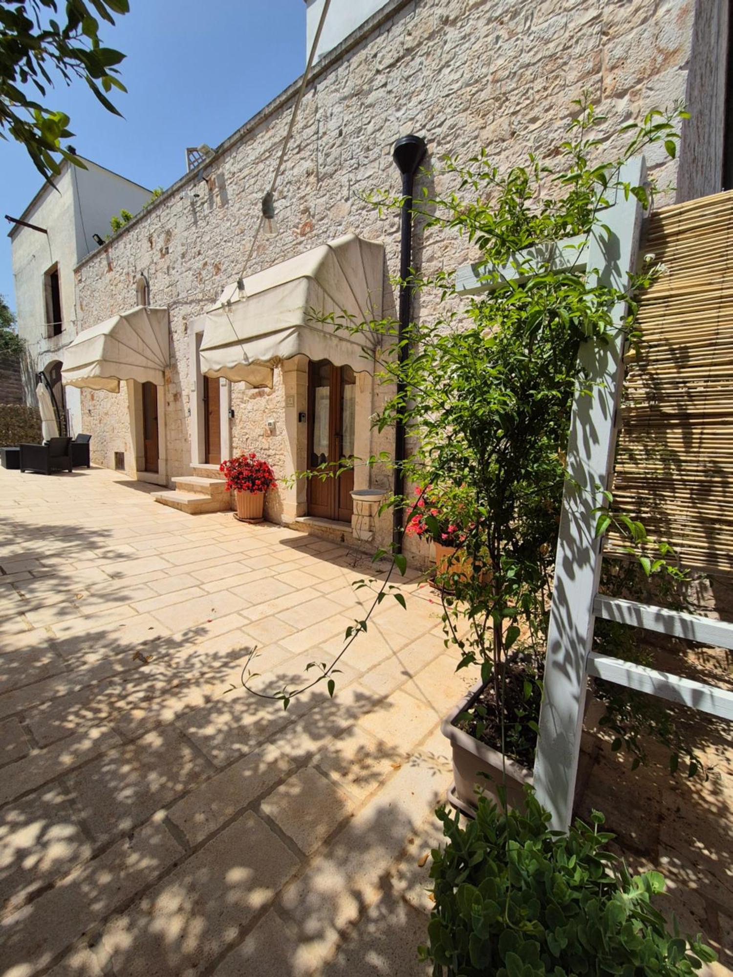 Gasthaus Il Trullo Di Nonna Lella Castellana Grotte Exterior foto